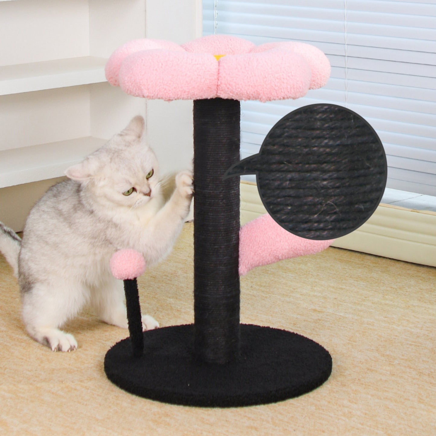高級な花柄のキャットタワー、飛び跳ねるボールと一体化した麻の爪とぎ柱付き